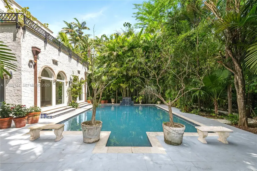 3685 Royal Palm Avenue, Miami, FL 33133 - #2