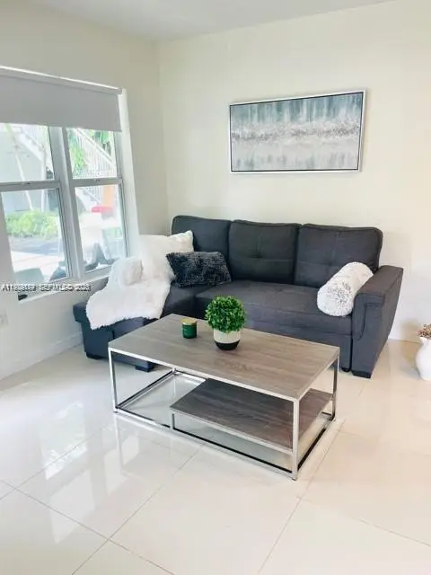 1419 W Ave 106 #106, Miami Beach, FL 33139 - #3