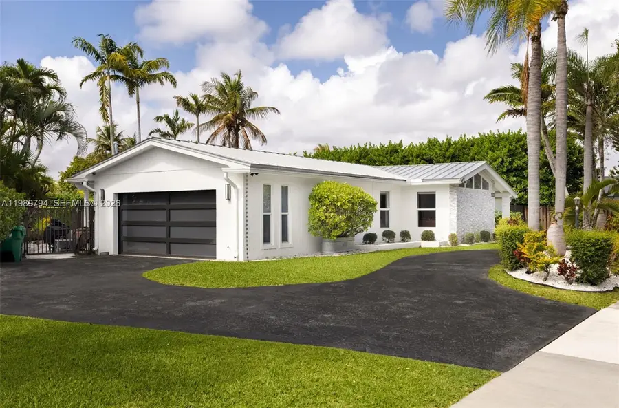 17520 SW 89th Avenue, Palmetto Bay, FL 33157 - #2