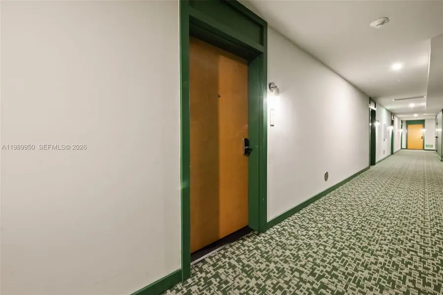 11 NE 6th Street #2605, Miami, FL 33132 - #3