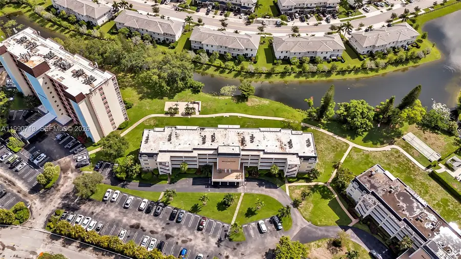 3535 Broken Woods Drive #302, Coral Springs, FL 33065 - #3