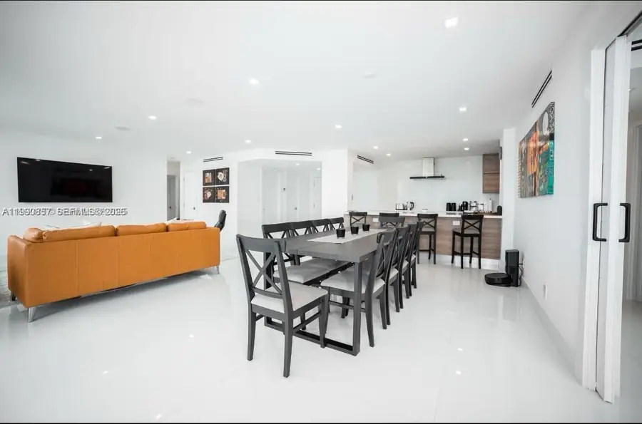 5600 Collins Avenue #14K, Miami Beach, FL 33140 - #3