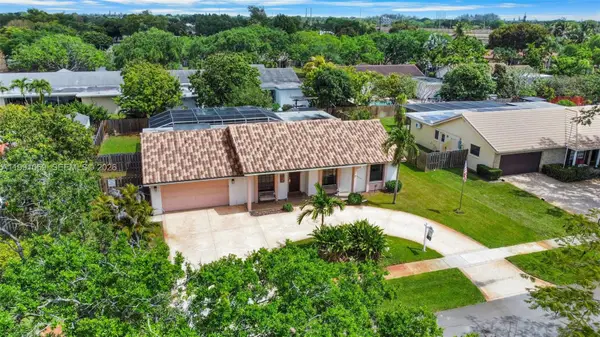 5171 SW 20th Street, Plantation, FL 33317