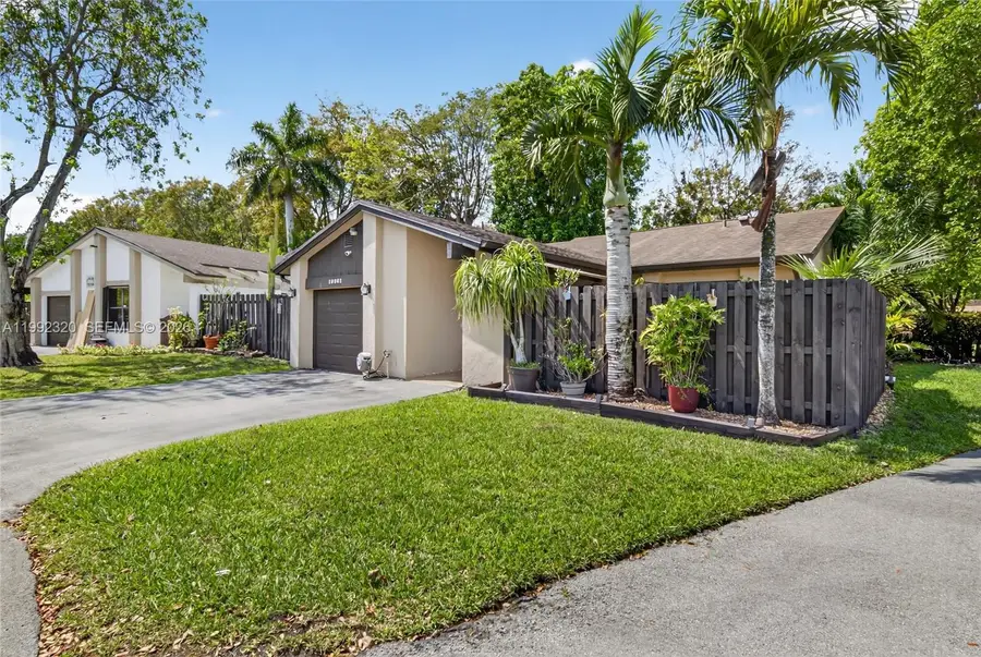 10861 SW 132nd Cir Court, Miami, FL 33186 - #2