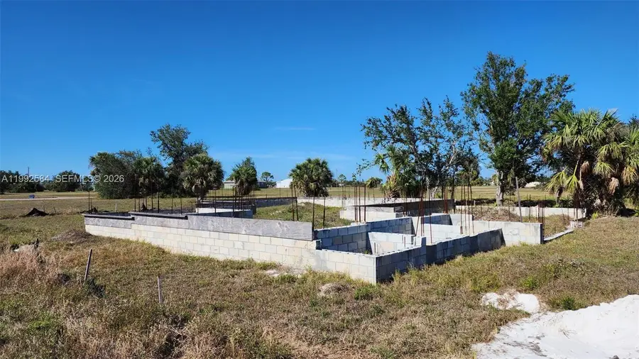 4 E Brig Creek, Placida, FL 33946 - #3