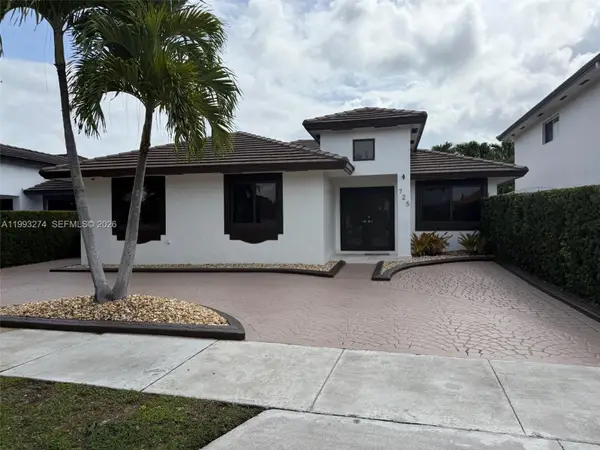 725 NW 135th Court, Miami, FL 33182