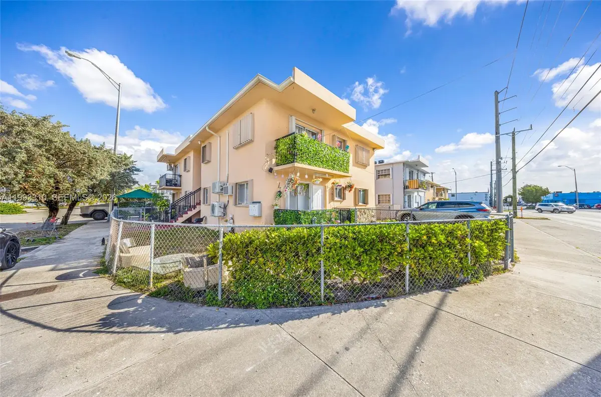 955 W 23rd Street, Hialeah, FL 33010 - #1