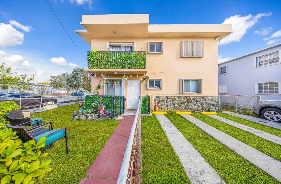 955 W 23rd Street, Hialeah, FL 33010 - #2