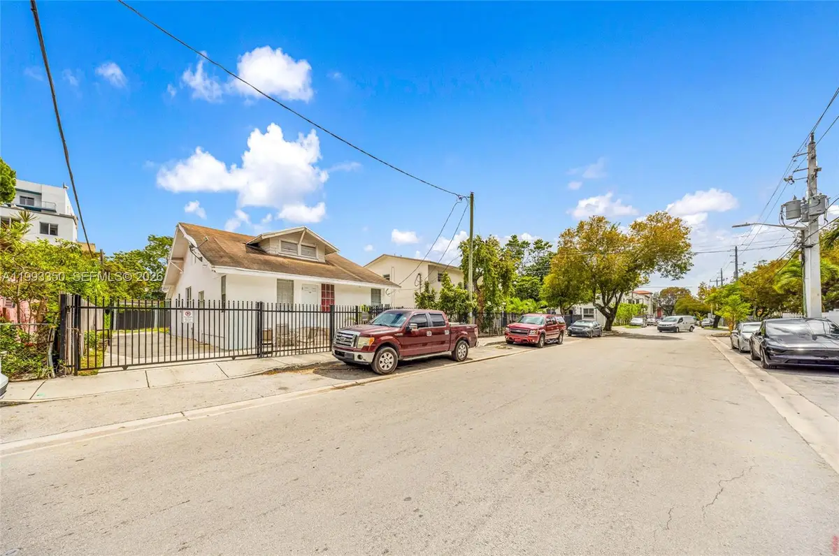 127 SW 7th Avenue, Miami, FL 33130 - #1