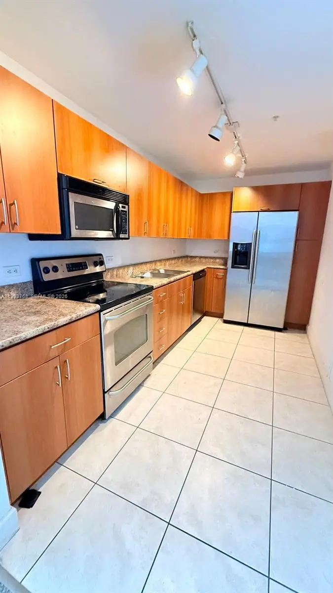 7501 E Treasure Drive #8B, North Bay Village, FL 33141 - #2