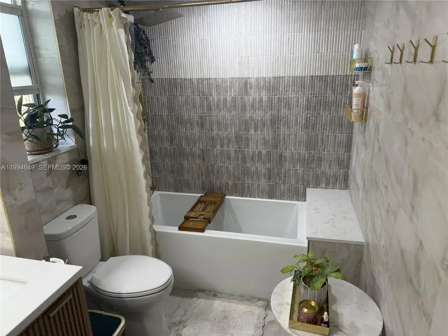 1519 Drexel Avenue #200, Miami Beach, FL 33139 - #2