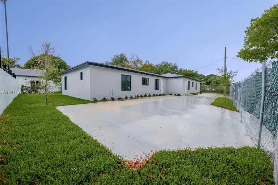 1112 NW 81st Street, Miami, FL 33150 - #3