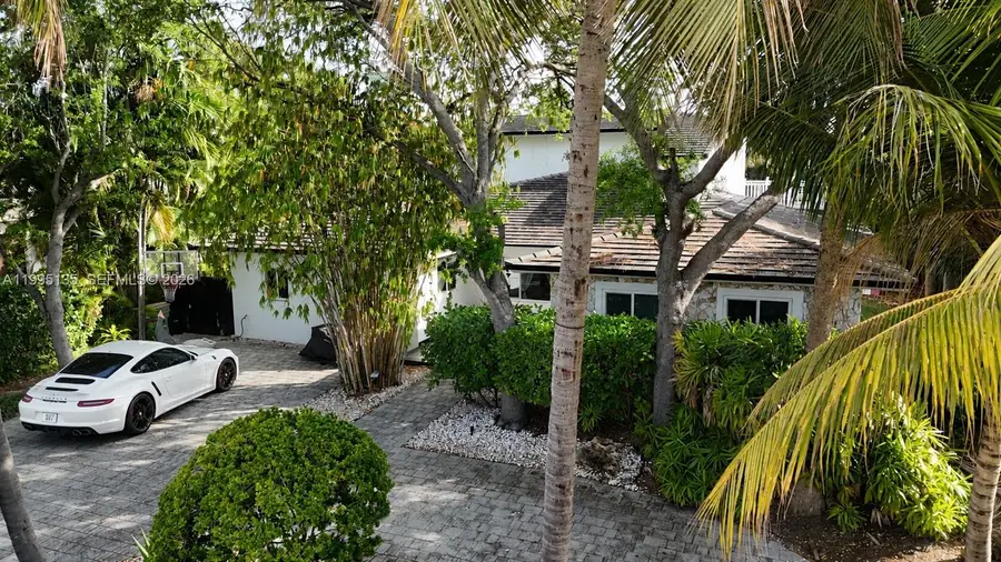 1895 NE 118th Road, North Miami, FL 33181 - #2