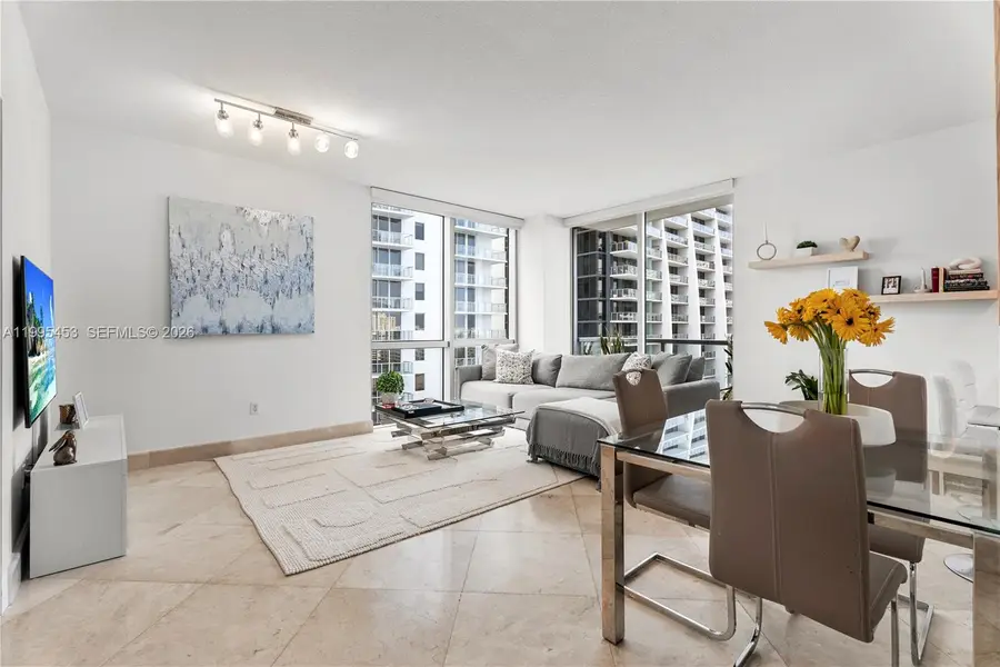 1060 Brickell Avenue #2117, Miami, FL 33131 - #2
