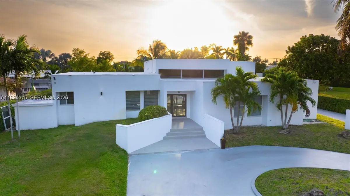 290 NW 125th Avenue, Miami, FL 33182 - #1