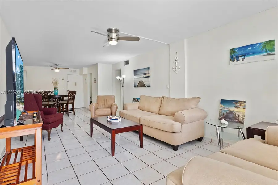 730 Pennsylvania Avenue #210, Miami Beach, FL 33139 - #3