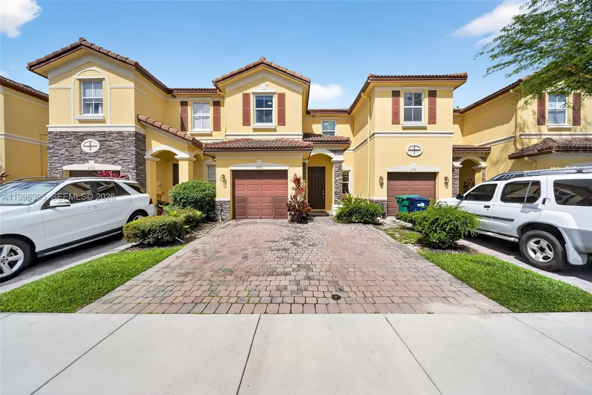 8766 NW 112th Path, Doral, FL 33178 - #1