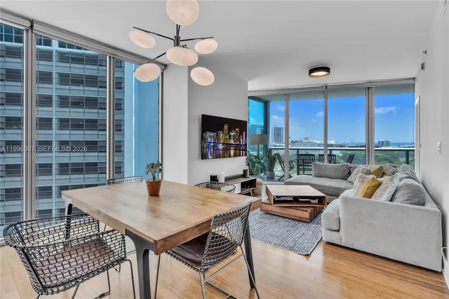 888 Biscayne Boulevard #812, Miami, FL 33132 - #3