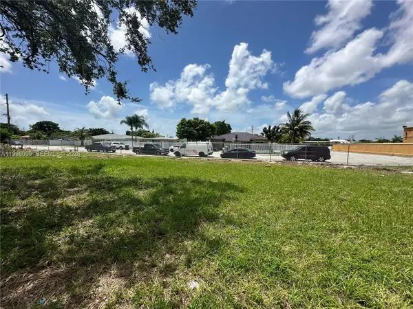 11888 SW 220th Street, Miami, FL 33170