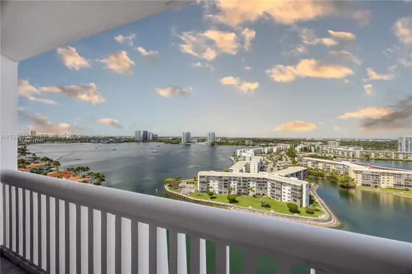 1000 W Island Boulevard #1910, Aventura, FL 33160