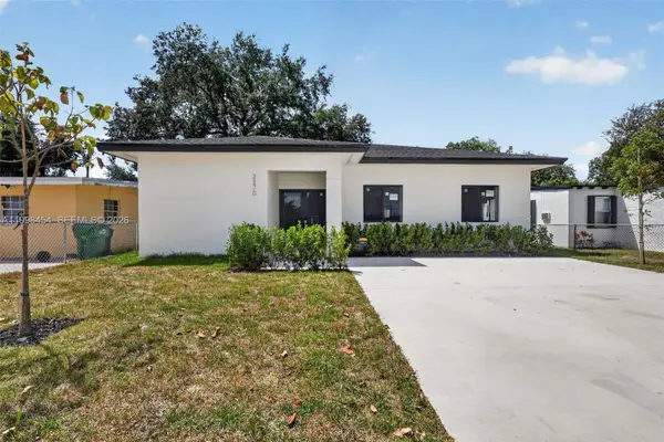 2270 Service Road, Opa Locka, FL 33054