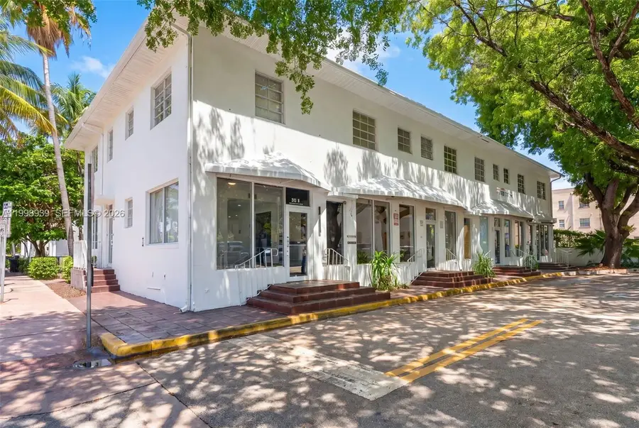 901 Pennsylvania Avenue, Miami Beach, FL 33139 - #3