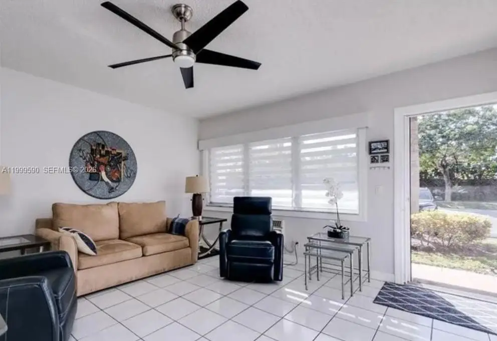 1012 SW 11th Street #7N, Hallandale Beach, FL 33009 - #1