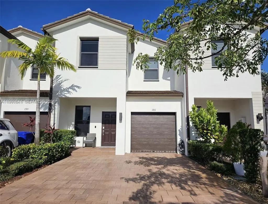 186 SW 185th Terrace, Pembroke Pines, FL 33029 - #1