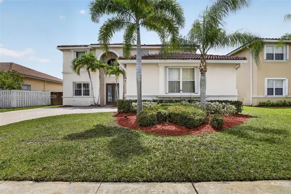 19018 NW 23rd Place, Pembroke Pines, FL 33029