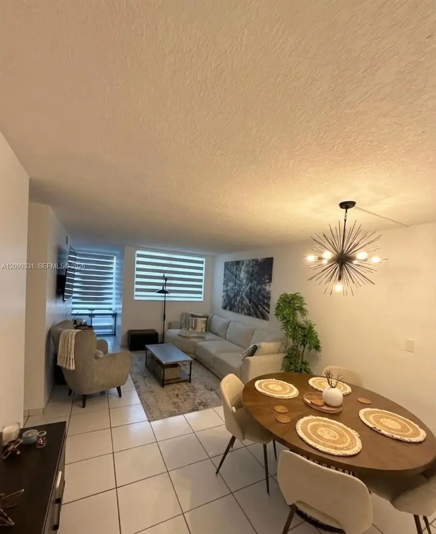 9400 W Flagler Street #309, Miami, FL 33174 - #2