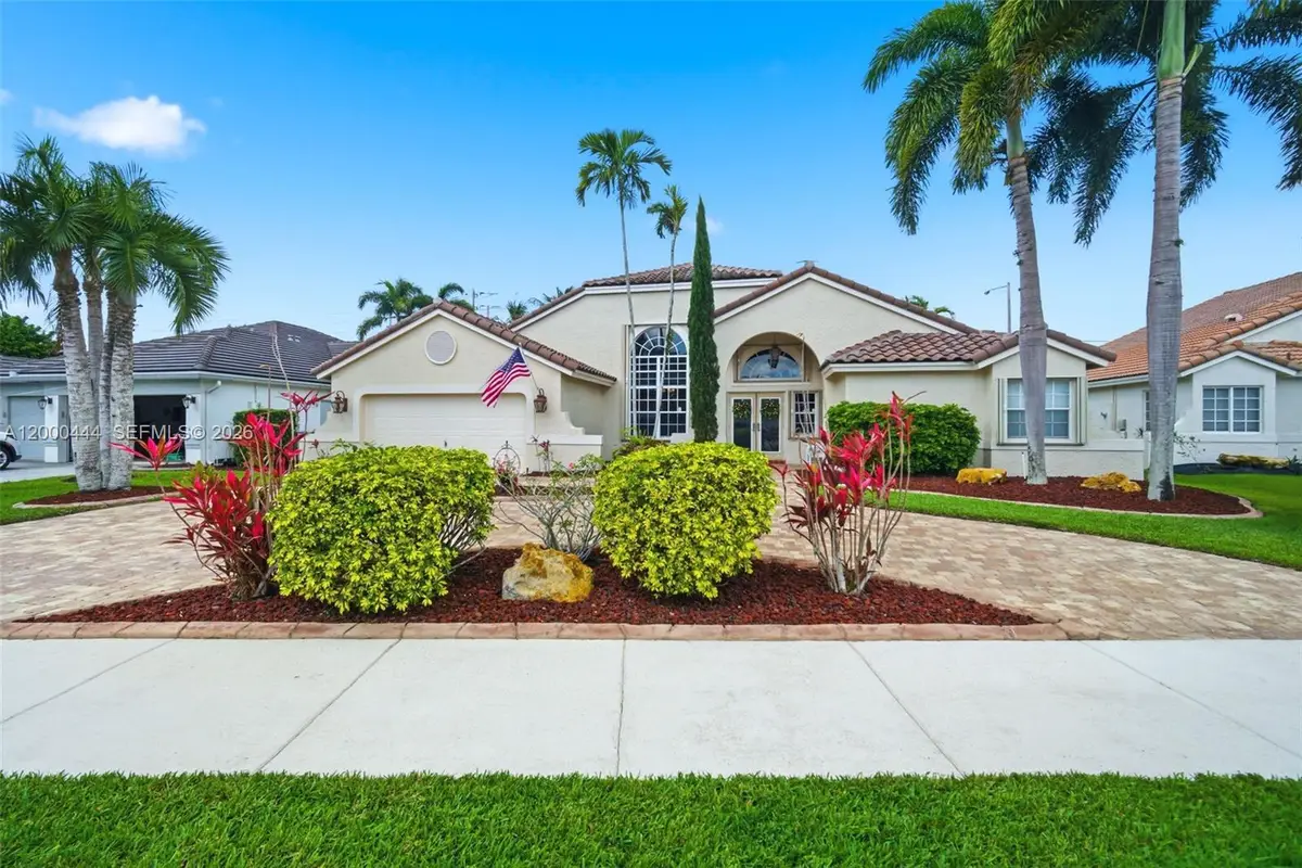 3563 W Tree Tops Court, Davie, FL 33328 - #1