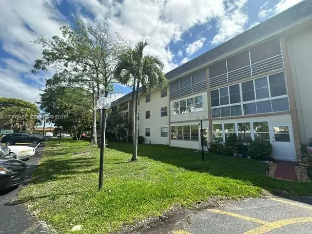 4980 E Sabal Palm Boulevard #330, Tamarac, FL 33319 - #2