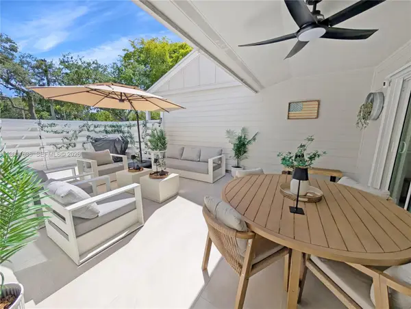 13784 SW 149th Cir Lane #373, Miami, FL 33186