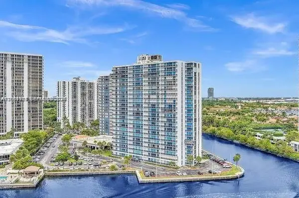 20515 E Country Club Drive #248, Aventura, FL 33180