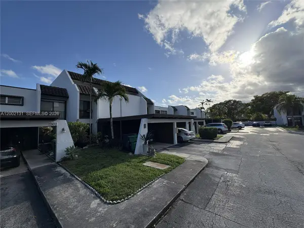 6530 Kendale Lakes Drive #1303, Miami, FL 33183