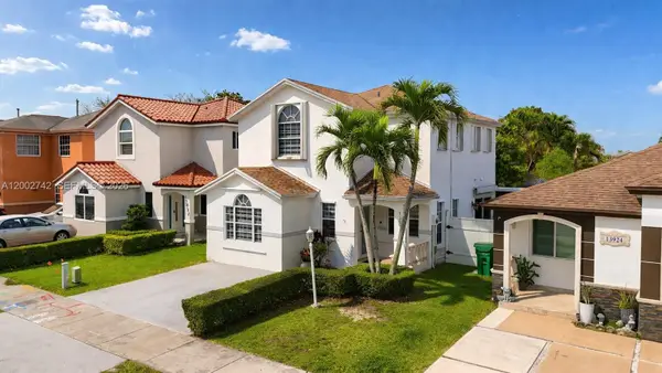 13918 SW 161st Terrace, Miami, FL 33177