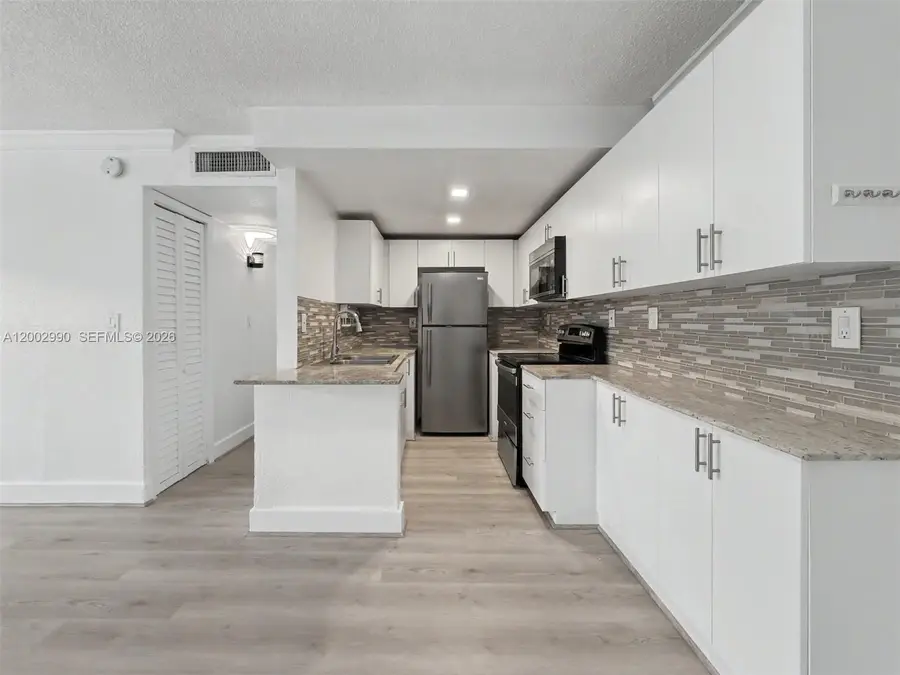 606 W 81st Street #120, Hialeah, FL 33014 - #2