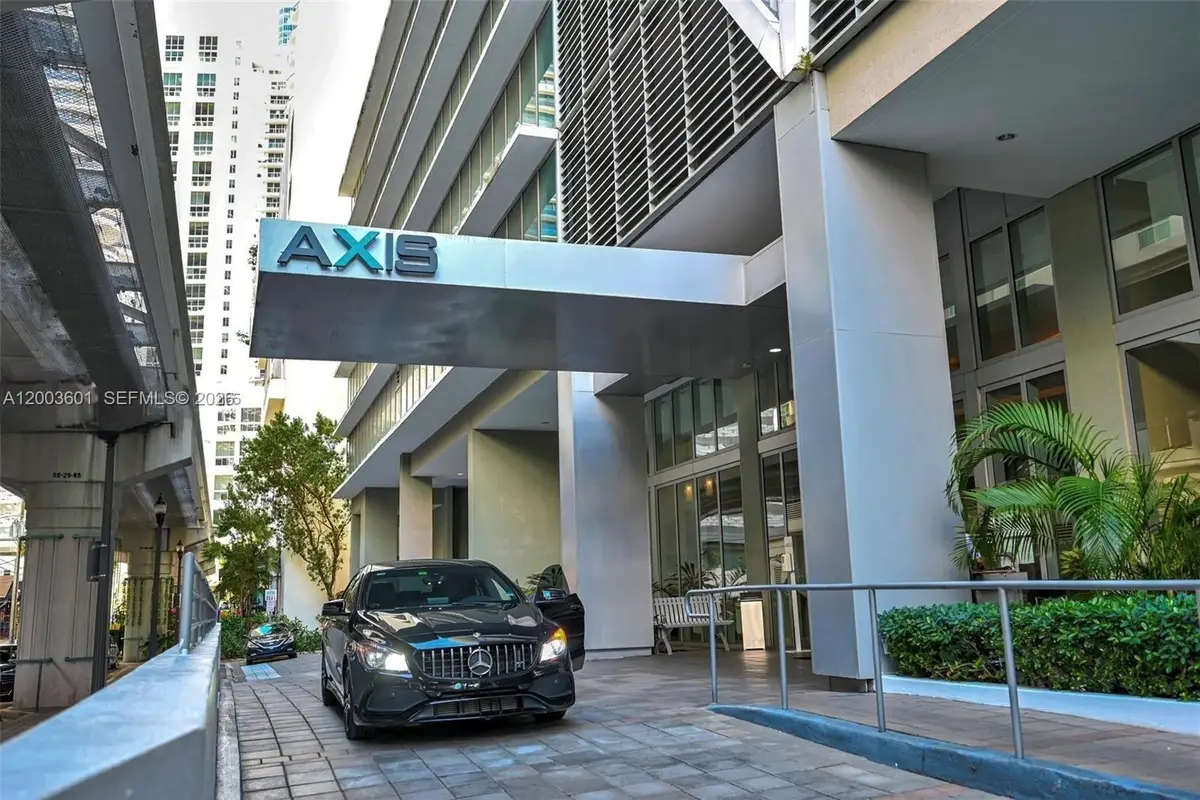 1111 SW 1st Avenue #2223N, Miami, FL 33130 - #1