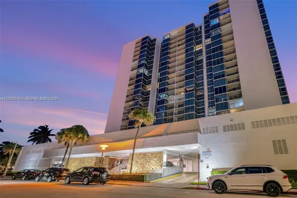 2655 Collins Avenue #2406, Miami Beach, FL 33140