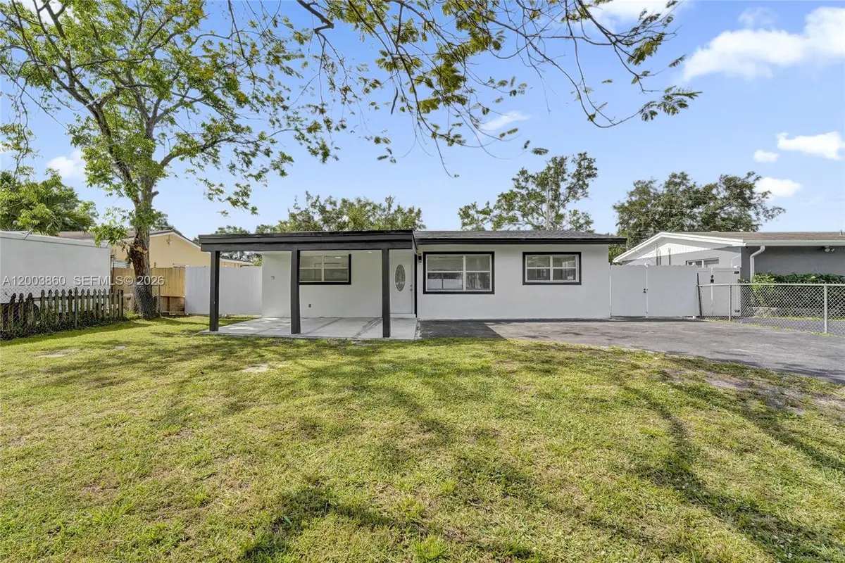 6442 Oak Street, Hollywood, FL 33024 - #1