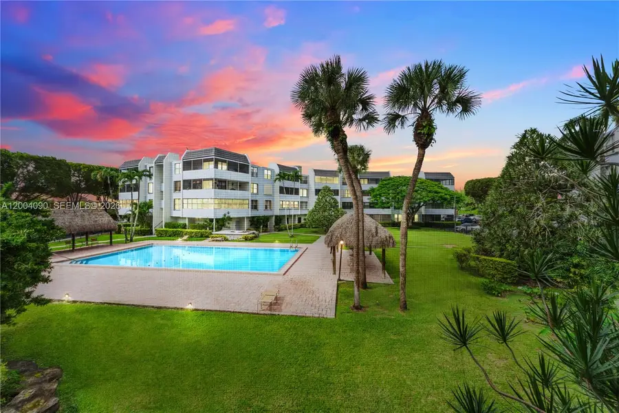 10852 N Kendall Drive #312, Miami, FL 33176 - #2