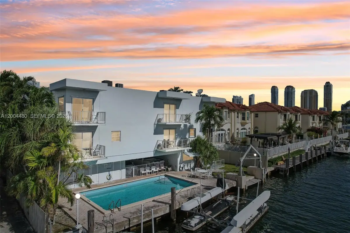 3862 NE 171st Street E #E, North Miami Beach, FL 33160 - #1