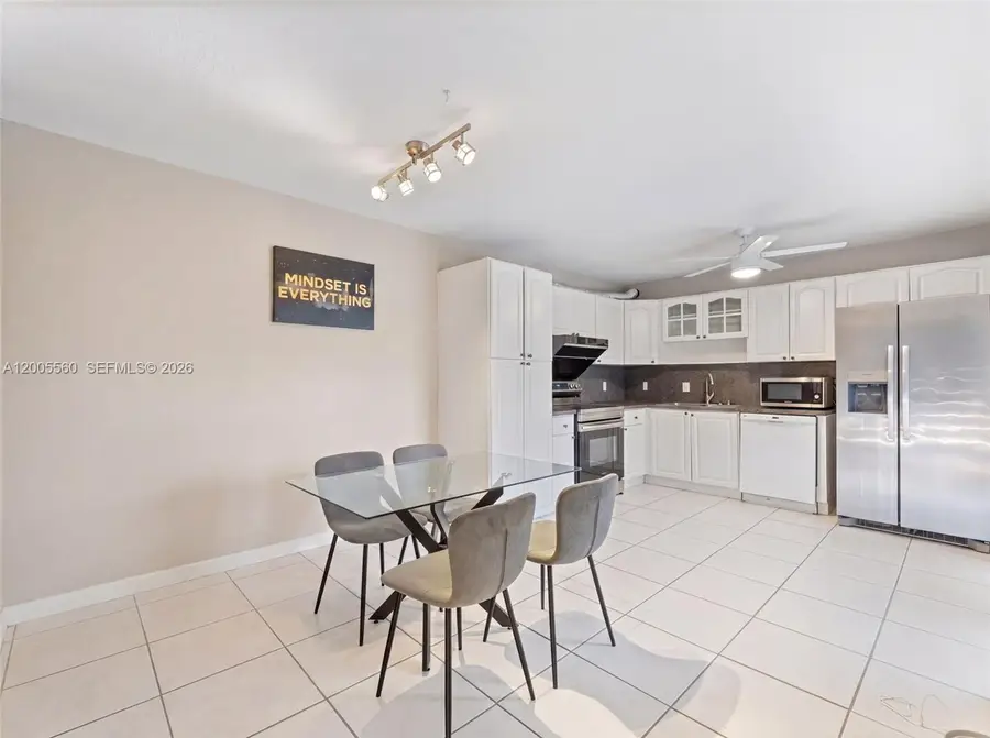 2532 Camelot Court, Cooper City, FL 33026 - #3