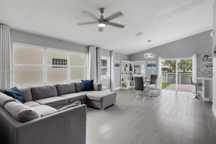 5861 S Sable Circle, Margate, FL 33063 - #3