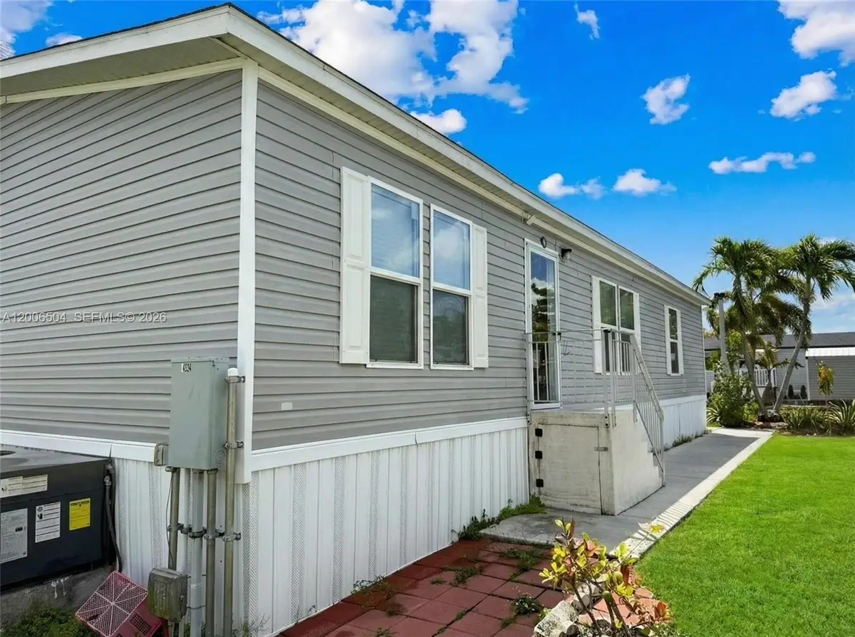 28501 SW 152 Avenue, Homestead, FL 33033 - #1