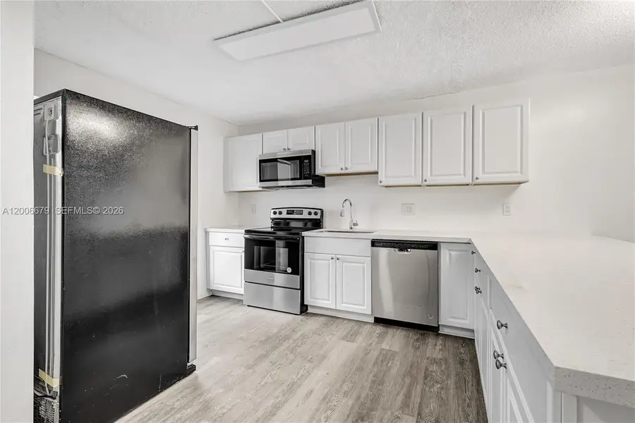 4800 Hillcrest Ln 207 #207, Hollywood, FL 33021 - #2