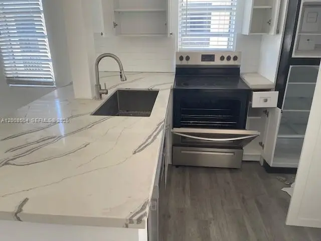 410 NW 9th Street, Hallandale Beach, FL 33009 - #3