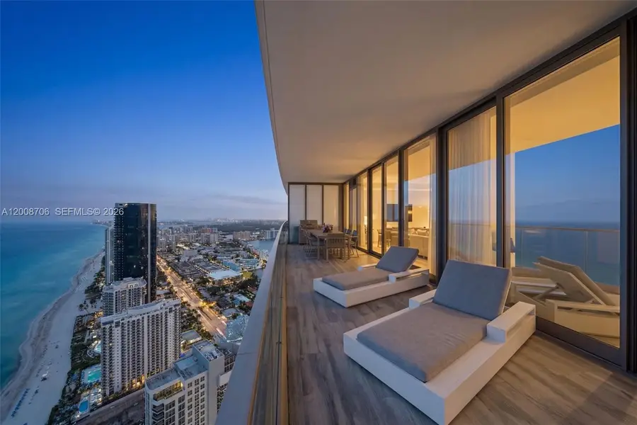 18975 Collins Avenue #5200, Sunny Isles Beach, FL 33160 - #3