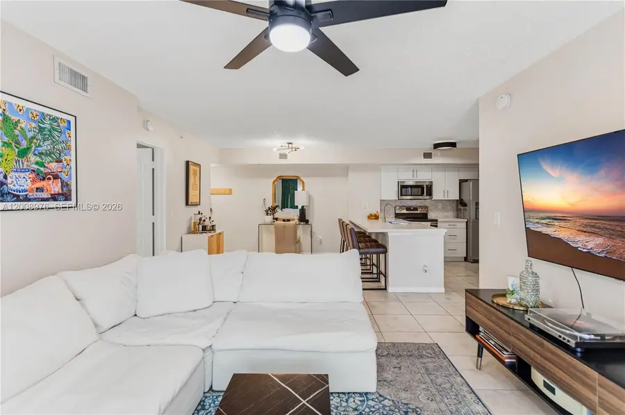 2640 S University Drive #111, Davie, FL 33328 - #2
