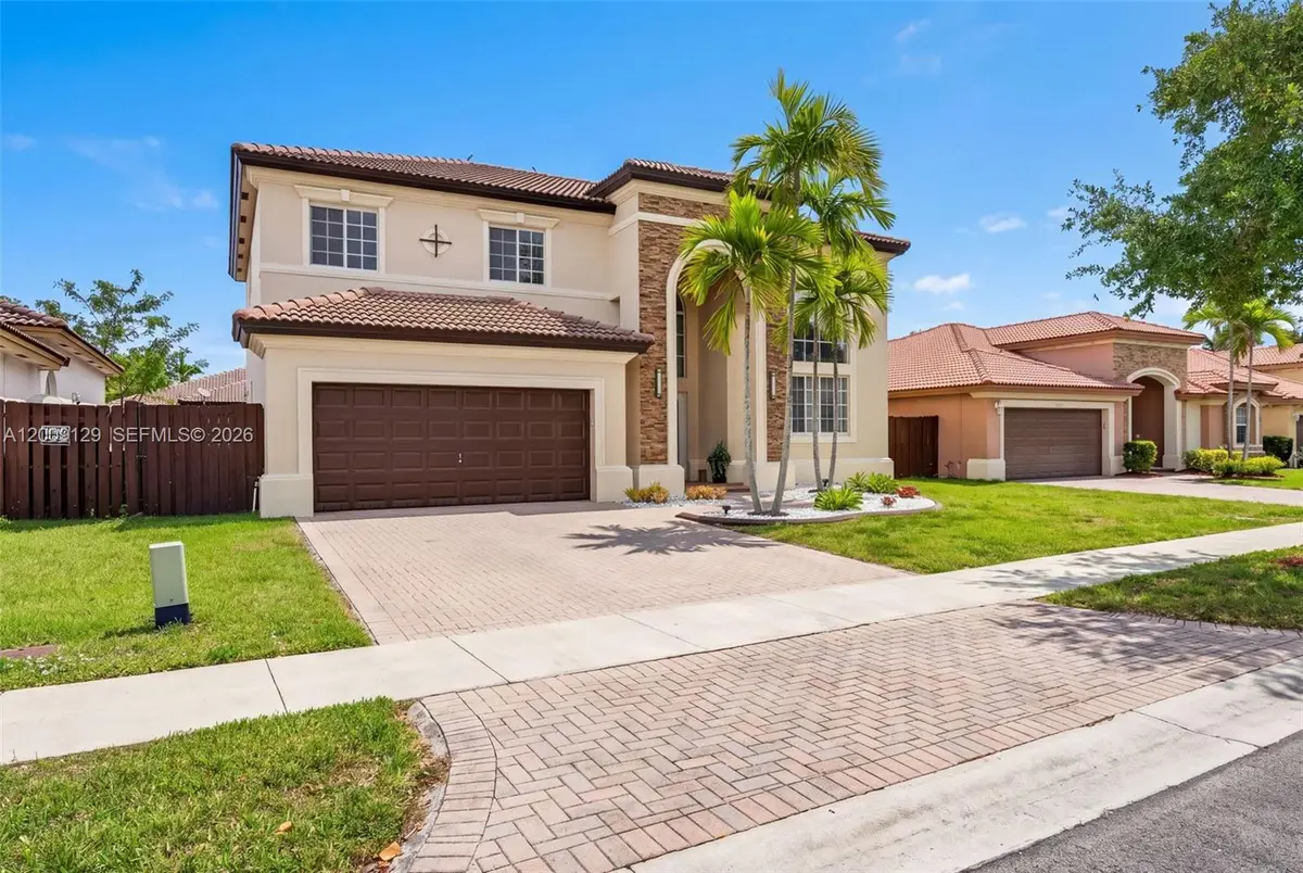 1033 NE 35th Avenue, Homestead, FL 33033 - #1